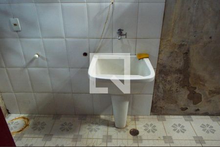 Casa de condomínio à venda com 180m², 2 quartos e 1 vagaÁrea de Serviço