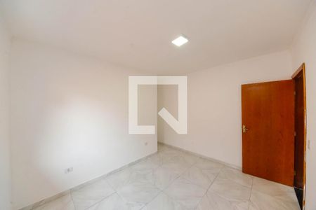 Quarto 2 de casa para alugar com 2 quartos, 60m² em Jardim Colorado, São Paulo