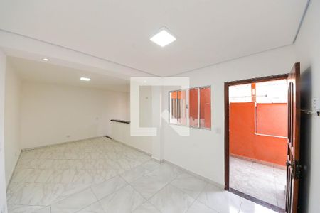 Sala de casa para alugar com 2 quartos, 60m² em Jardim Colorado, São Paulo