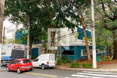 Apartamento à venda com 53m², 2 quartos e 1 vaga Apartamento à venda com 53m², 2 quartos e 1 vagaFachada