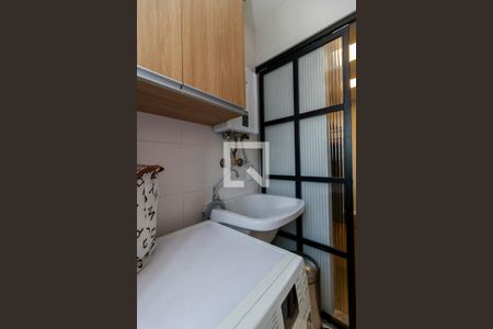 Apartamento à venda com 53m², 2 quartos e 1 vaga Apartamento à venda com 53m², 2 quartos e 1 vagaÁrea de Serviço