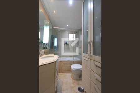 Apartamento para alugar com 208m², 3 quartos e 4 vagasBanheiro da Suíte Master