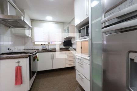 Apartamento para alugar com 208m², 3 quartos e 4 vagasCozinha