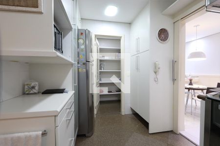 Apartamento para alugar com 208m², 3 quartos e 4 vagasCozinha