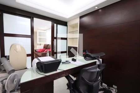 Apartamento para alugar com 208m², 3 quartos e 4 vagasEscritório