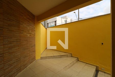 Casa à venda com 169m², 3 quartos e 4 vagasQuintal