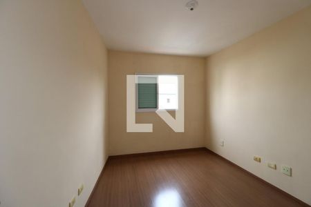 Casa à venda com 169m², 3 quartos e 4 vagasQuarto 2