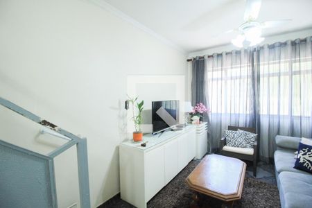 Sala de casa à venda com 3 quartos, 128m² em Vila Bertioga, São Paulo