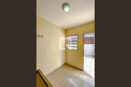 Casa à venda com 130m², 3 quartos e 2 vagasÁrea de Serviço