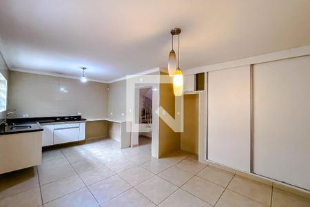 Casa à venda com 130m², 3 quartos e 2 vagasCozinha