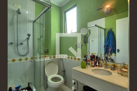 Apartamento à venda com 250m², 3 quartos e 2 vagasBanheiro da Suíte 1