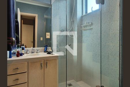 Apartamento à venda com 250m², 3 quartos e 2 vagasBanheiro da Suíte 2