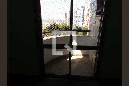 Apartamento à venda com 190m², 3 quartos e 3 vagasSuíte 3 varanda