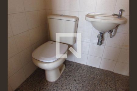 Apartamento à venda com 190m², 3 quartos e 3 vagasBanheiro de Serviço