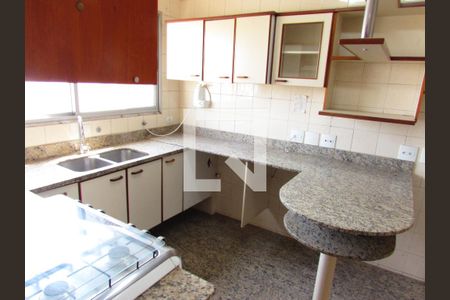 Apartamento à venda com 190m², 3 quartos e 3 vagasCozinha