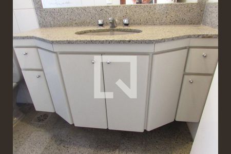 Apartamento à venda com 190m², 3 quartos e 3 vagasSuíte 2