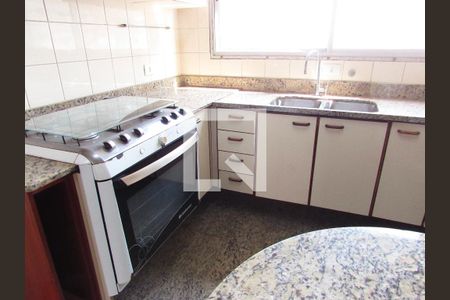 Apartamento à venda com 190m², 3 quartos e 3 vagasCozinha
