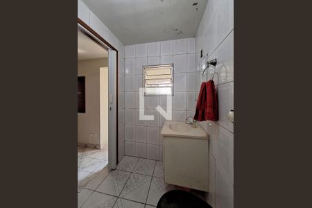 Casa para alugar com 180m², 3 quartos e 2 vagas Casa para alugar com 180m², 3 quartos e 2 vagasBanheiro Quarto 3