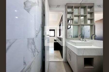 Apartamento à venda com 147m², 3 quartos e 3 vagasBanheiro Suíte 1