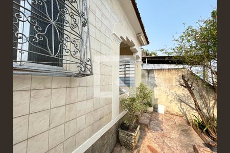 Casa para alugar com 90m², 2 quartos e 3 vagasFachada