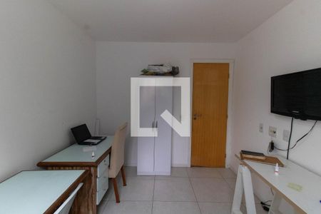 Apartamento à venda com 98m², 3 quartos e 2 vagas Apartamento à venda com 98m², 3 quartos e 2 vagasQuarto