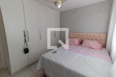 Apartamento à venda com 98m², 3 quartos e 2 vagas Apartamento à venda com 98m², 3 quartos e 2 vagasQuarto 4