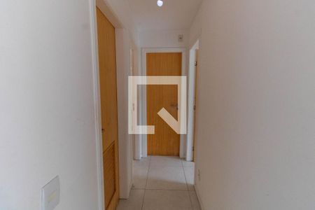Corredor  de apartamento à venda com 3 quartos, 98m² em Piratininga, Niterói