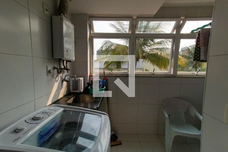 Apartamento à venda com 98m², 3 quartos e 2 vagas Apartamento à venda com 98m², 3 quartos e 2 vagasLavanderia