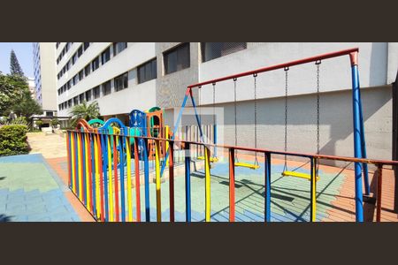 Apartamento à venda com 94m², 3 quartos e 1 vagaÁrea comum - Playground