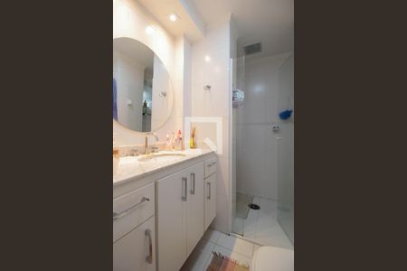 Apartamento à venda com 94m², 3 quartos e 1 vagaBanheiro da Suíte