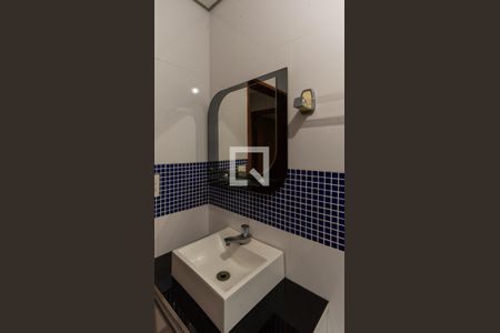 Studio para alugar com 28m², 1 quarto e sem vaga Studio para alugar com 28m², 1 quarto e sem vagaBanheiro