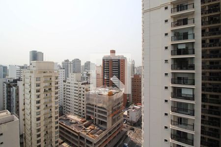 Vista Sala de apartamento para alugar com 1 quarto, 30m² em Vila Nova Conceição, São Paulo