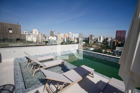 Studio à venda com 24m², 1 quarto e sem vagaÁrea Comum - Piscina