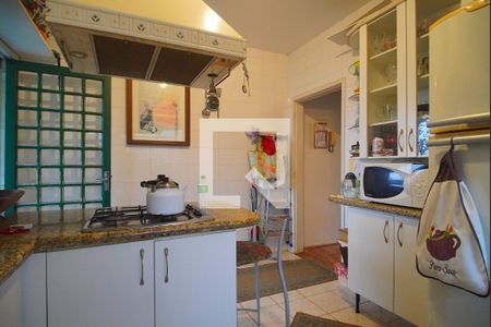 Casa à venda com 700m², 5 quartos e 3 vagasCozinha