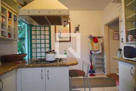 Casa à venda com 700m², 5 quartos e 3 vagasCozinha