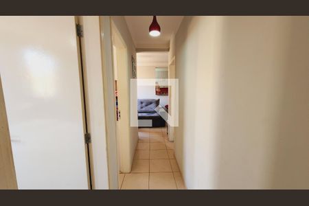 Apartamento à venda com 72m², 3 quartos e 1 vaga Apartamento à venda com 72m², 3 quartos e 1 vagaCorredor