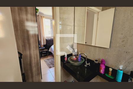Apartamento à venda com 72m², 3 quartos e 1 vaga Apartamento à venda com 72m², 3 quartos e 1 vagaBanheiro da Suíte