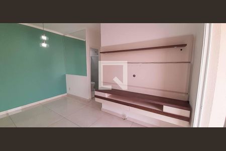 Sala de apartamento para alugar com 2 quartos, 57m² em Umuarama, Osasco