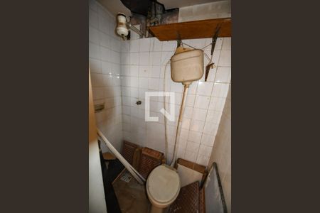 Apartamento à venda com 50m², 3 quartos e 1 vaga Apartamento à venda com 50m², 3 quartos e 1 vagaBanheiro de Serviço