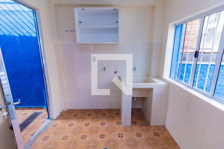 Casa à venda com 140m², 2 quartos e 2 vagas Casa à venda com 140m², 2 quartos e 2 vagasÁrea de Serviço