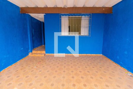 Casa à venda com 140m², 2 quartos e 2 vagas Casa à venda com 140m², 2 quartos e 2 vagasGaragem