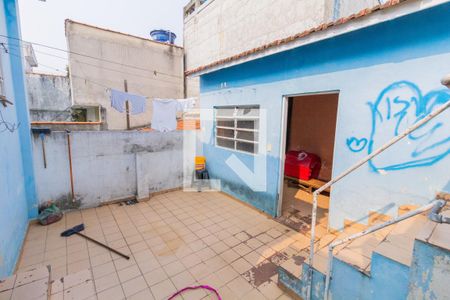 Casa à venda com 140m², 2 quartos e 2 vagasQuintal
