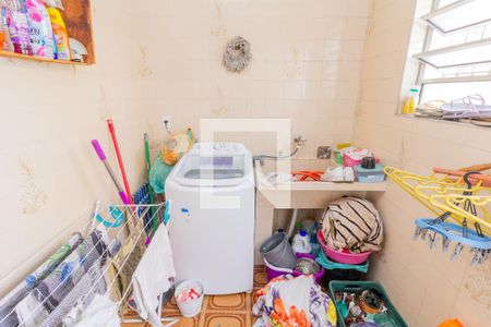 Casa à venda com 140m², 2 quartos e 2 vagasÁrea de Serviço