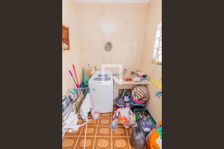 Casa à venda com 140m², 2 quartos e 2 vagasÁrea de Serviço