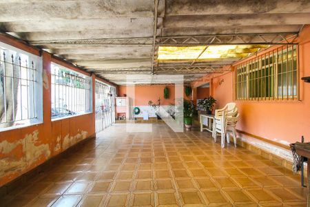 Casa à venda com 300m², 2 quartos e 3 vagasGaragem