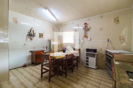 Casa à venda com 300m², 2 quartos e 3 vagasCozinha