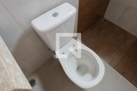 Casa à venda com 95m², 3 quartos e 2 vagasBanheiro da suite