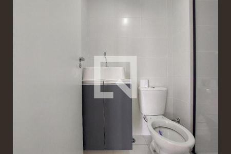 Apartamento para alugar com 35m², 2 quartos e sem vaga Apartamento para alugar com 35m², 2 quartos e sem vagaBanheiro