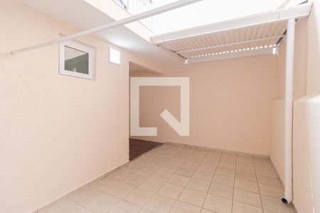 Casa à venda com 135m², 2 quartos e 2 vagasÁrea de serviço