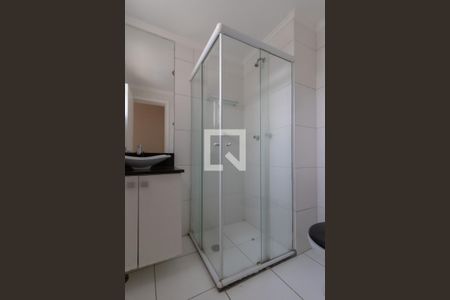 Apartamento para alugar com 56m², 3 quartos e 1 vaga Apartamento para alugar com 56m², 3 quartos e 1 vagaBanheiro da Suíte